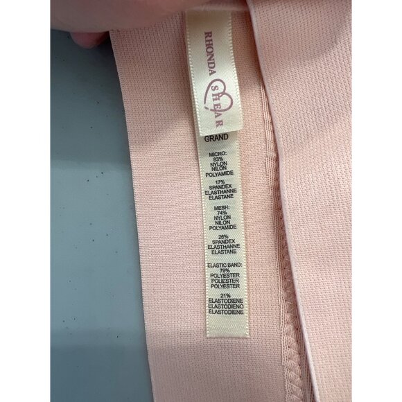 Rhonda Shear 2 Pack Molded Cup Bra with Wrap Back Size Large Pink Beige 611.6 - Picture 5 of 9
